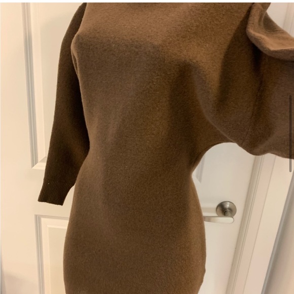 New Zara knit dress - Picture 6 of 11